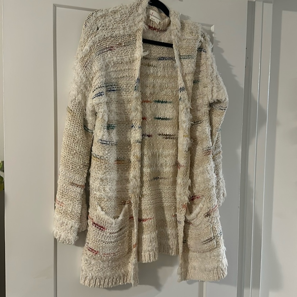 Anthropologie Sweater. Size L oversized with pockets